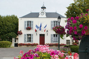 Mairie-école Courson-Monteloup
